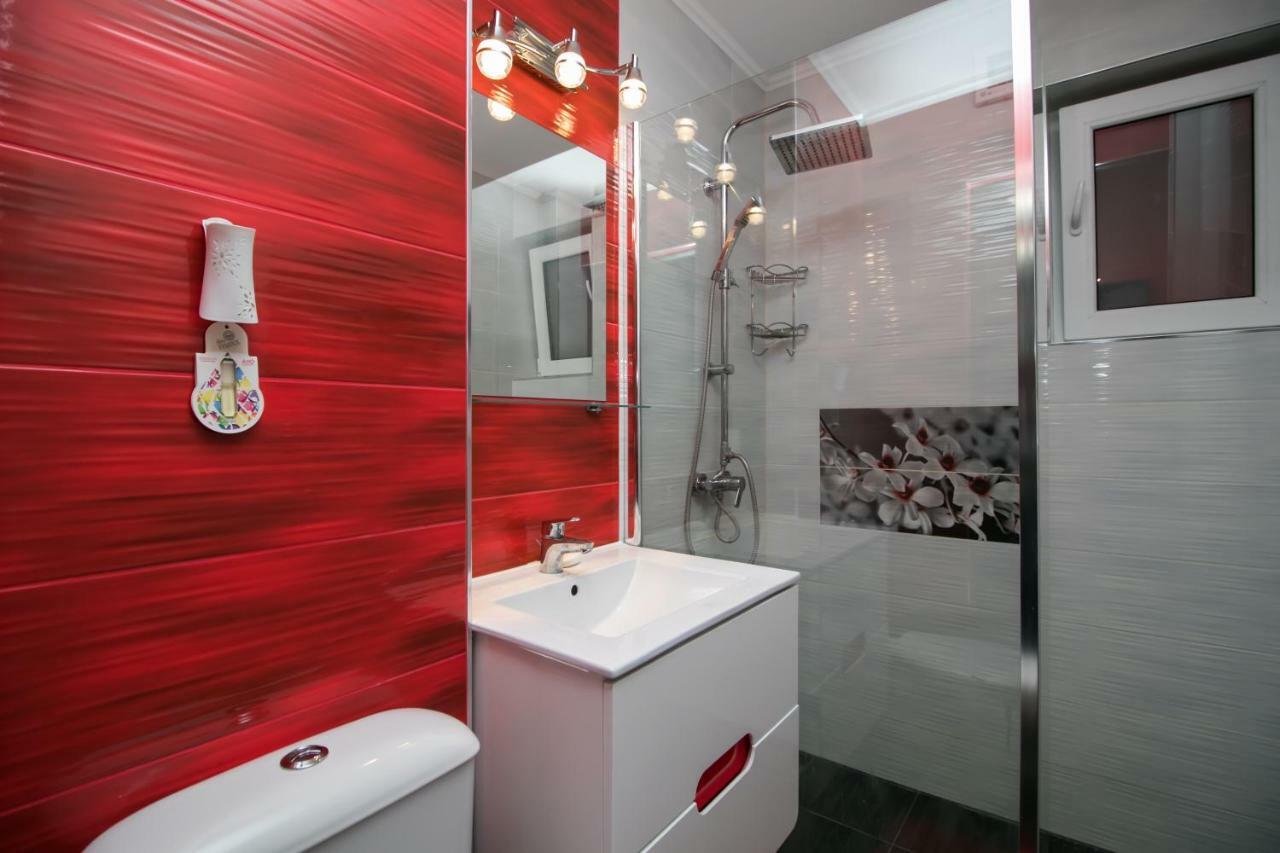 Apartament 2 Camere Bukarest Eksteriør billede